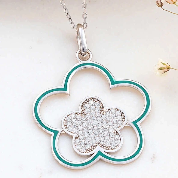 Supertrend ​gümüş Çiçek Desenli Kadın Kolye ürün görseli