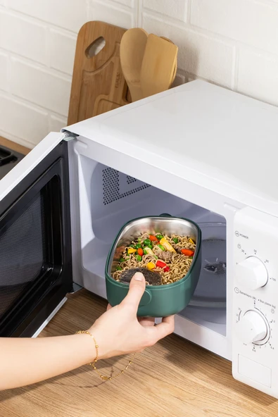 Porsima 66729-2 Stainless Steel Vakumlu Lunch Box İki Katlı Paslanmaz Çelik Kolay Kilitlenir Kendinden Kaşıklı Sefer Tası – 1300ml Yeşil-Sarı - Resim 3