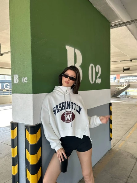 Kadın, Kapüşonlu, Dik Yaka Fermuarlı, Crop-Kısa, Bol-Oversize, Önü Yazı Baskılı, Haki, Sweatshirt - 6