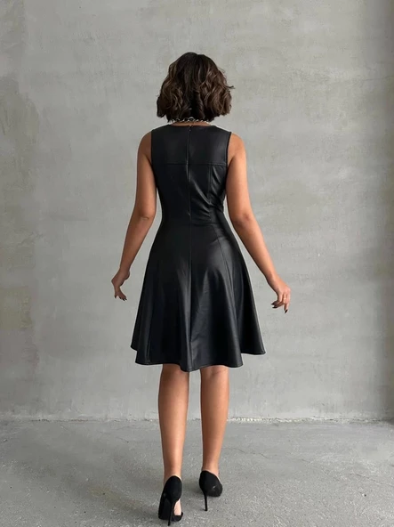 Kare yaka deri elbise siyah h24442 - 4