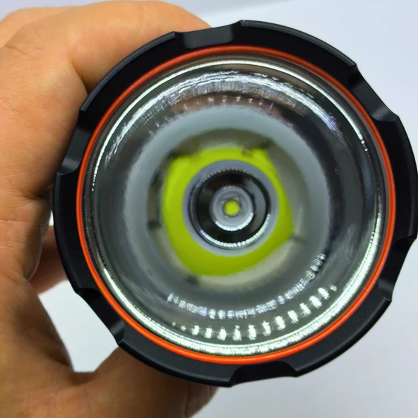 OR-T40 100W 5000 Lümen Şarj Edilebilir LED El Feneri - Yüksek Performans ve Uzun Çalışma Süresi - 6