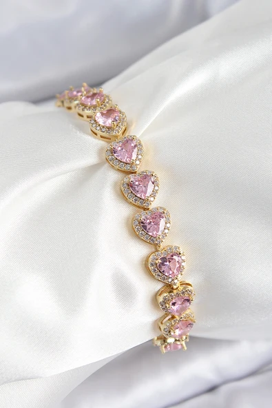 Pirinç Zirkon Taşlı Pembe Kalp Baget Model Gold Renk VIP Seri Kadın Bileklik - TJ-BB7502 ürün görseli