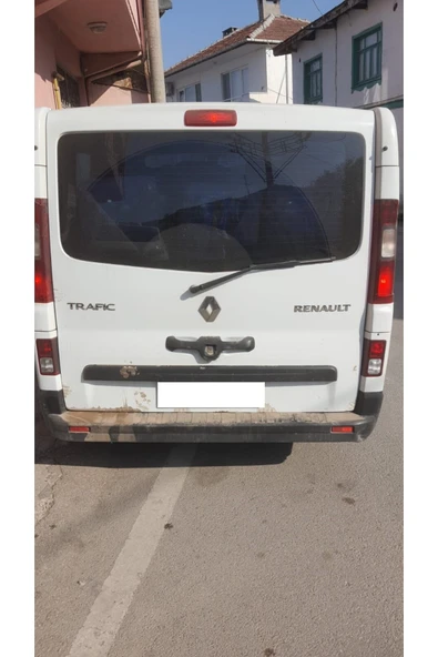 MKM Renault Trafic Ön Mugen Cam Rüzgarlığı 2001 - 2014 - Resim 3