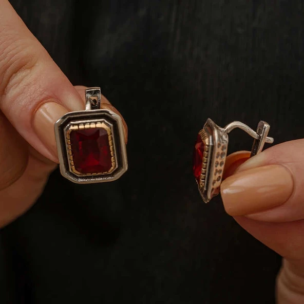 Supertrend Gümüş Yakut Taşlı Otantik Kadın Küpe - Resim 2