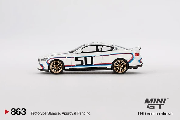 Mini GT BMW 3.0 CSL White 863 BL - Resim 4