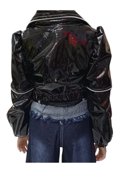 Kız Çocuk Fermuar Detaylı Siyah Parlak Deri Görünümlü Ceket & Uzun Kollu Baskılı Bluz İkili Takım - 4