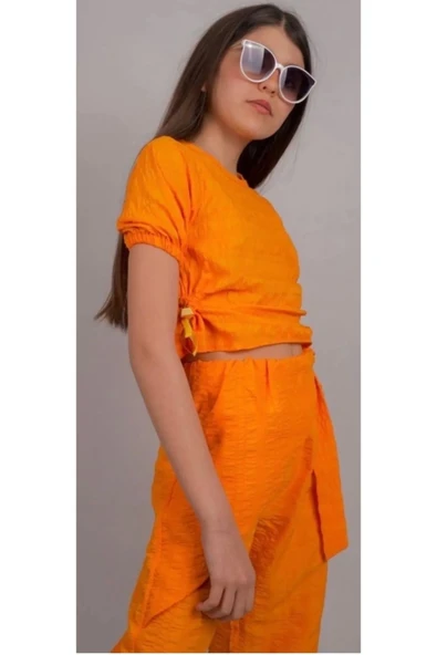 Kız Çocuk Tişörtü Büzgülü Pantolonu Detaylı Takım - 3