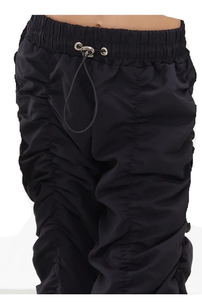 Kız Çocuk Şerit Dikişli Siyah Renk Tarz Paraşüt Kumaş Pantolon - 2