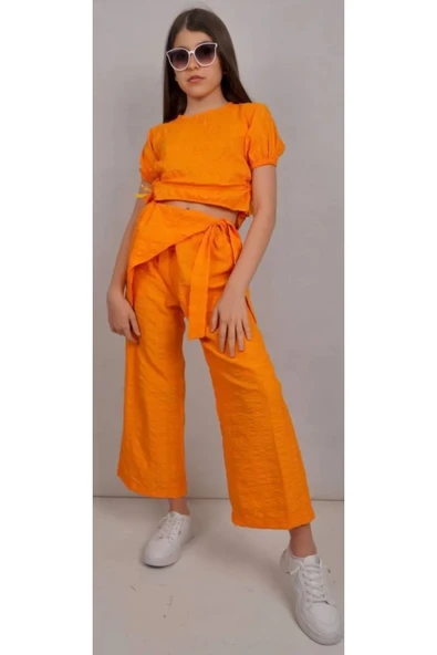 Kız Çocuk Tişörtü Büzgülü Pantolonu Detaylı Takım