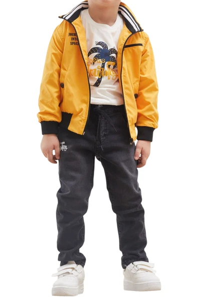 Erkek Çocuk Yağmurluklu Tişört Pantolon Üçlü Takım