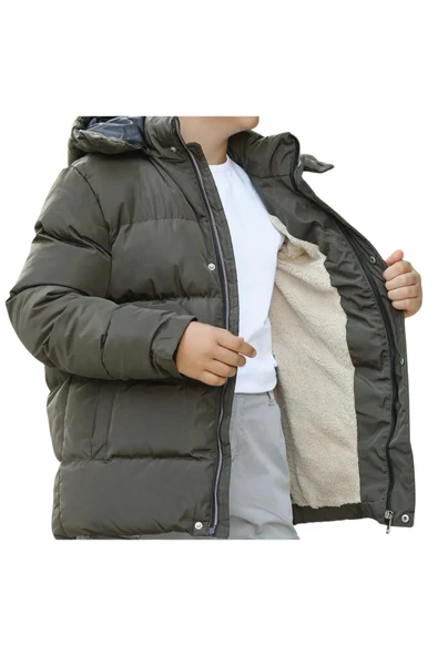 Erkek Çocuk Kapüşonu Çıkabilen İçi Peluş Astarlı Cep Detaylı Üç Cepli Kahverengi Şişme Mont - 3