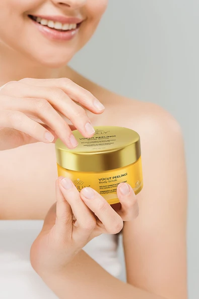 Selülit Karşıtı - Sıkılaştırıcı - Arındırıcı - Nemlendirici Mango Vücut Peelingi 250 Ml - 4