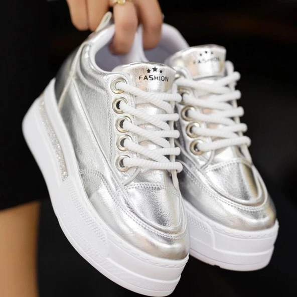 Lulu Gümüş Rugan Bağcıklı Spor Ayakkabı - Resim 10