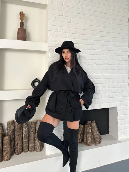 Kruvaze Yaka Düğmeli Kemerli Cepli Apoletli Kuşaklı Trençkot - Resim 3