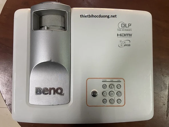 BENQ PROJEKSİYON CİHAZI MP515ST MODEL (BEYAZ RENK KASA) HDMI LI VGA LI 2500 LÜMEN 3000 SAAT LAMBA ÖMRÜ 1600X1200 ÇÖZÜNÜRLÜK 3D (YENİLENMİŞ 2. EL ÜRÜN) - Resim 2