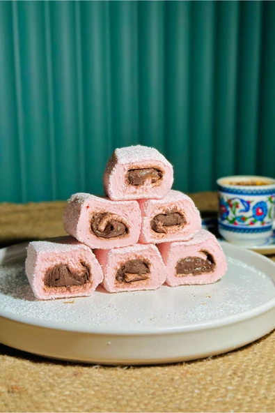 Hemdem Çikolata Dolgulu Çilekli Lokum 500 gr- Yöresel ve Şık İkramlık - 2