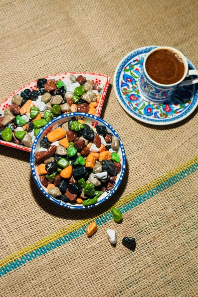 Hemdem Çikolatalı ve Renkli Çakıl Taşı 500 gr - Çocukların Favori Lezzeti - 3