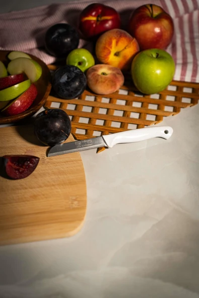 Solingen Simli Meyve Bıçağı – Beyaz Saplı, 18,5 cm, Paslanmaz Alman Çeliği (Tekli) ürün görseli