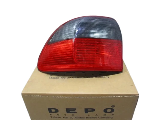 Opel Omega B Sol Dış Stop Lambası Depo ürün görseli