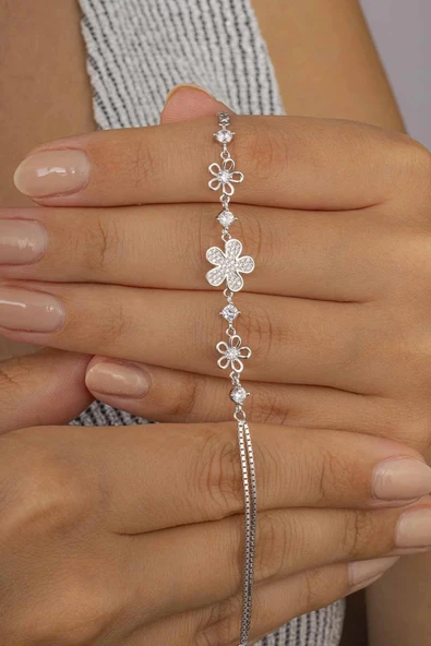 Gümüş Pazarım Üçlü Yonca Figürlü 925 Ayar Gümüş Kadın Bileklik - 3