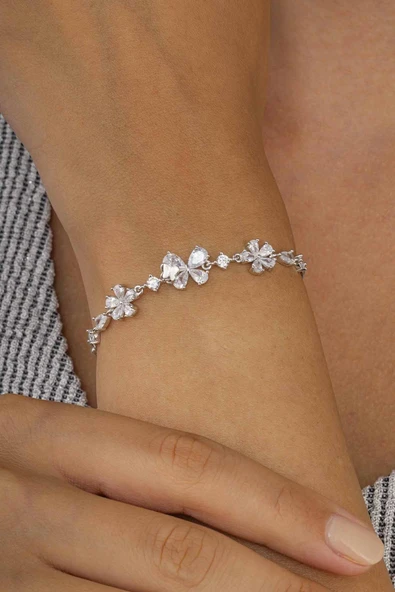 Gümüş Pazarım Yonca ve Kelebek Figürlü 925 Ayar Gümüş Kadın Bileklik - Resim 2