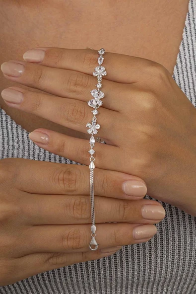 Gümüş Pazarım Yonca ve Kelebek Figürlü 925 Ayar Gümüş Kadın Bileklik - Resim 3