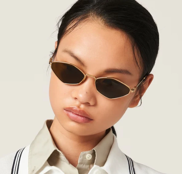 MIU MIU SMU 56Z 5AK-09Z KADIN GÜNEŞ GÖZLÜĞÜ - Resim 6