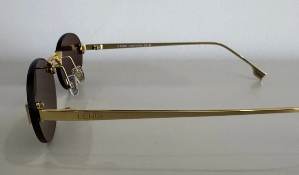 Fendi FE 4075US 30J 54 15 135 KADIN GÜNEŞ GÖZLÜĞÜ - Resim 5