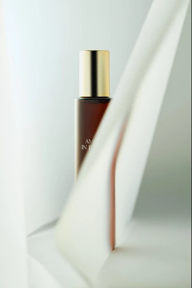 ZARA AMBER IN BLOOM EDP 30 ML (1.0 FL. OZ). - Resim 3