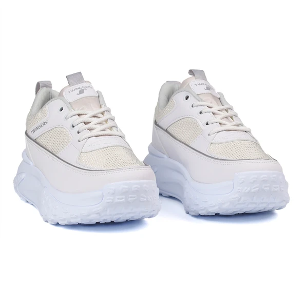 Kadın Kalın Tabanlı Beyaz Parlak Sneaker Spor Ayakkabı – Rahat, Şık ve Günlük Kullanıma Uygun ürün görseli 1