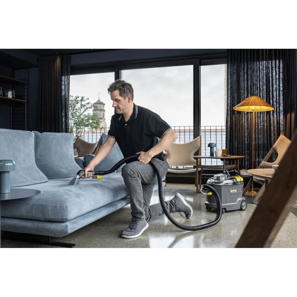 Karcher Puzzi 8/1 Koltuk Yıkama Makinesi - 4