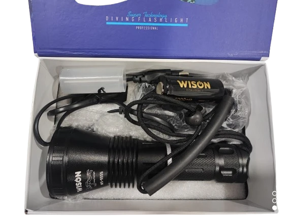 Wison Ws-5555 Şarjlı Su Altı Dalış El Feneri 120m Menzil 15w 2200 Lümen - Resim 4