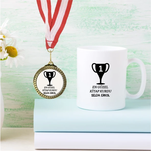 Kişiye Özel Kitapsever Temalı Beyaz Kupa Bardak ve Madalya - MK01
