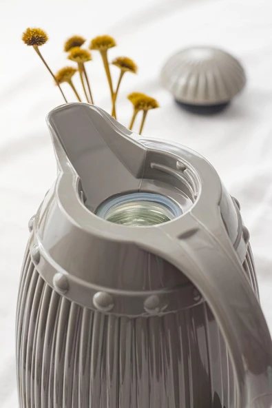 1 LT Isı Yalıtımlı Çay Ve Soğuk Su Termosu Gri (12 Saat Sıcak Tutar& İçi Camdır) - 3