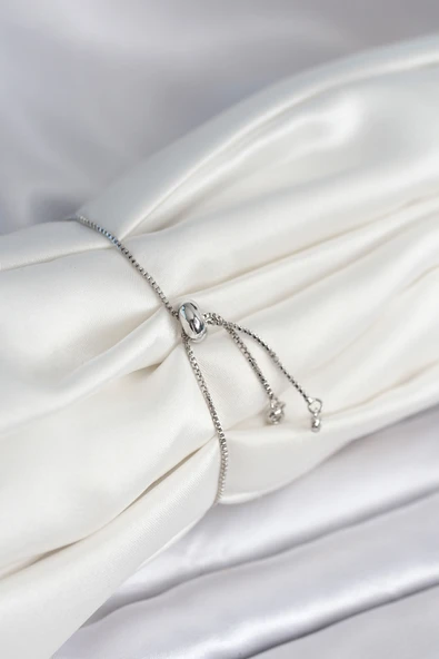 Çiçek Model Asansörlü Gümüş Renk Kadın Bileklik - TJ-BB8012 - 2