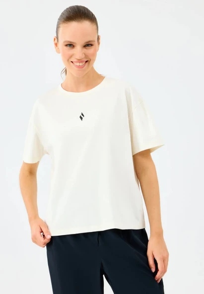 Skechers W Light Fabric T-Shirt S2520257 Kadın Tişört - Resim 7