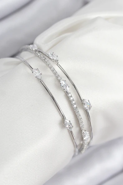 Pirinç Zirkon Taşlı Su Yolu Model Gümüş Renk Kadın Bileklik - TJ-BB7868 ürün görseli