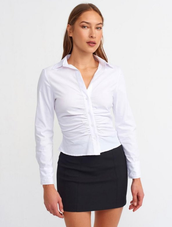 Kadın Beyaz Büzgülü Fit Gömlek - 2