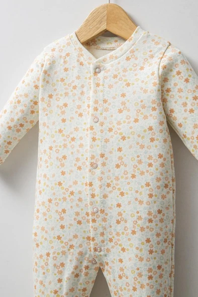 Bebitof %100 Pamuk Sevimli Ay ve Bulut Desenli 10 Parça Kutulu Yenidoğan Bebitof Hastane Çıkışı Zıbın Seti BBTF.PMB.10123 - 4