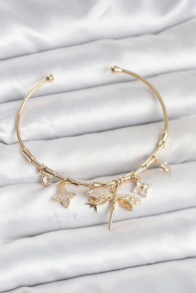 Yusufçuk Charmlı Gold Renk Pirinç Kadın Bileklik - TJ-BB8045 ürün görseli