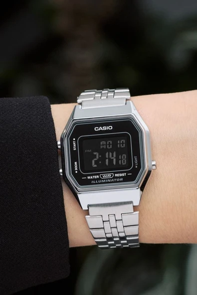 Casio LA680WA-1BDF Dijital Kadran Takvim Kronometre Özellikli Retro Tasarım Metalik Renk Kadın Kol Saati - 2