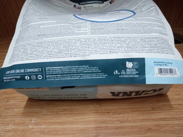 ACANA Bountiful Catch Yetişkin Kedi Maması 1,8kg - 4