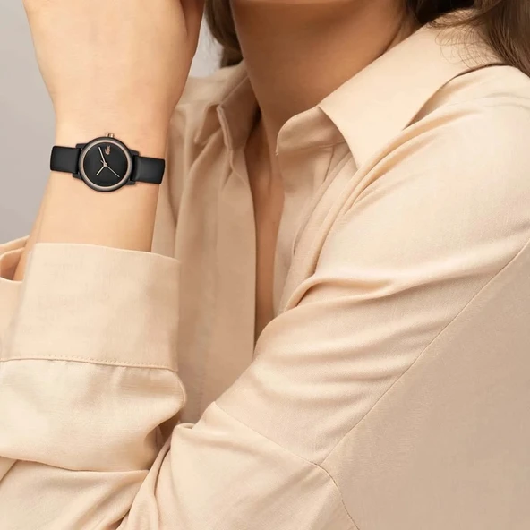 Lacoste 2001436 Kadın Kol Saati - Resim 4