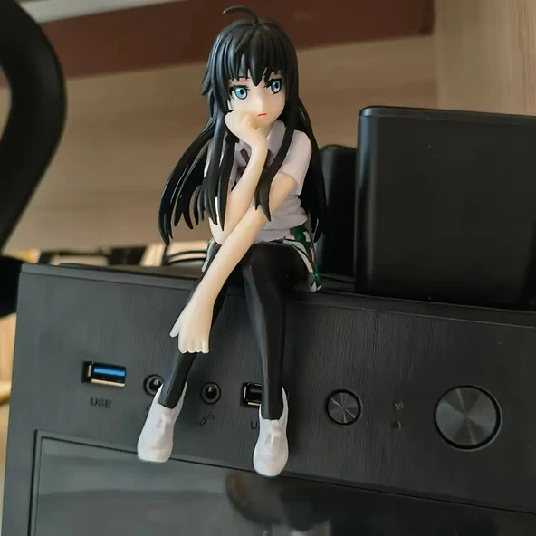 Anime PVC Heykeli - Siyah Saçlı ve Beyaz Kıyafetli Kız - Resim 5