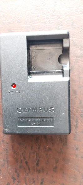 Olympus 40c Şarj Cihazı Aleti Li 40c 2.EL KULLANILMIŞ ürün görseli 1