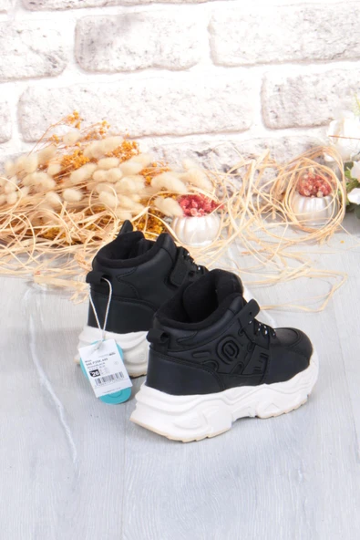 Vicco 946.P25K.449 Milas Siyah Rahat Hafif Çocuk Bot - Resim 4