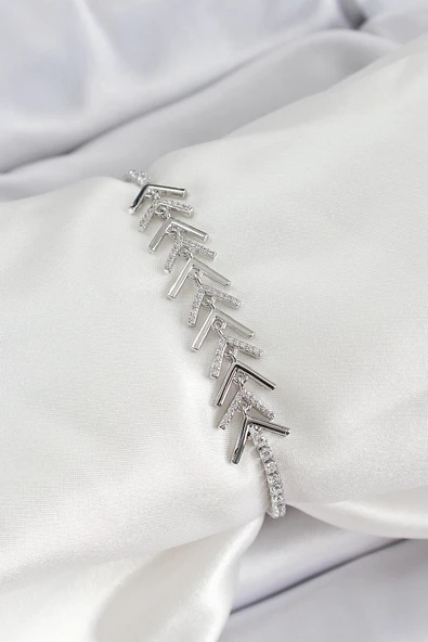 Litae Trend BFS Pirinç Gümüş Renk Zirkon Taşlı Balık Sırtı Kadın Bileklik ürün görseli 1