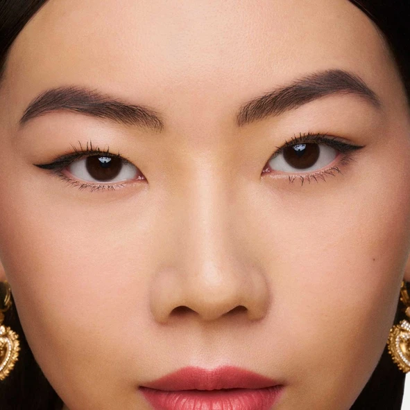 Dolce & Gabbana Everink Liner - 24S Kalıcı Siyah Likit Eyeliner - Resim 3