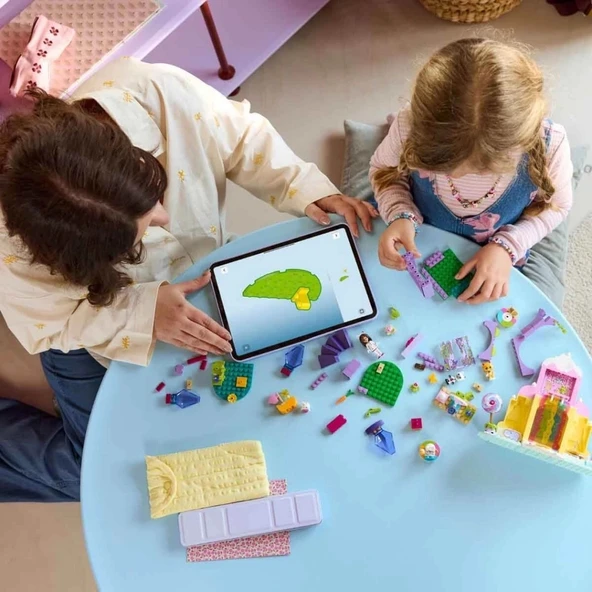 Litae Trend BFS  LEGO Gabby’s Dollhouse Tatlı Şekerleme Dağı ve Kedi Bahçesi 11205 - Resim 3