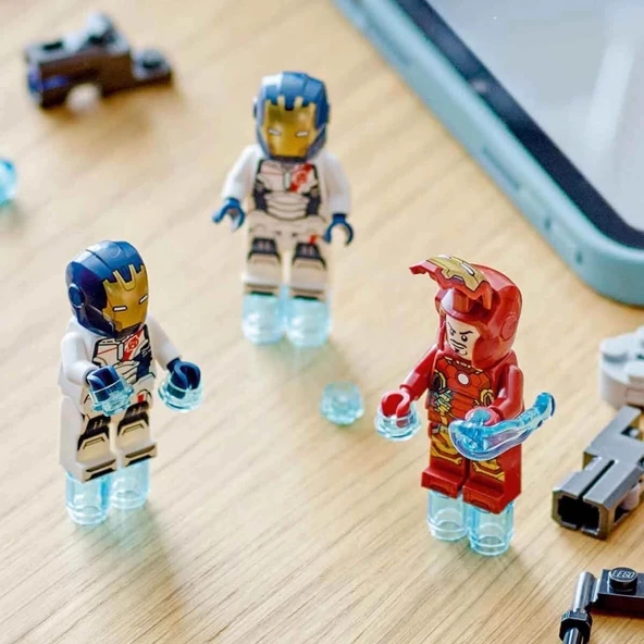 Litae Trend BFS   LEGO Marvel Iron Man ve Iron Ordusu, Hydra Soldier’a Karşı 76288 - Resim 3